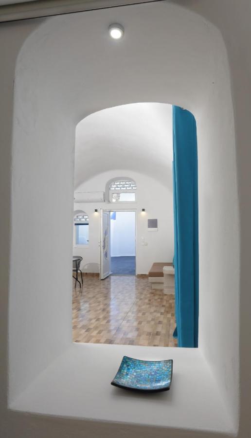 Church And Cave - Santorini Private Residences Mesaria Exterior foto